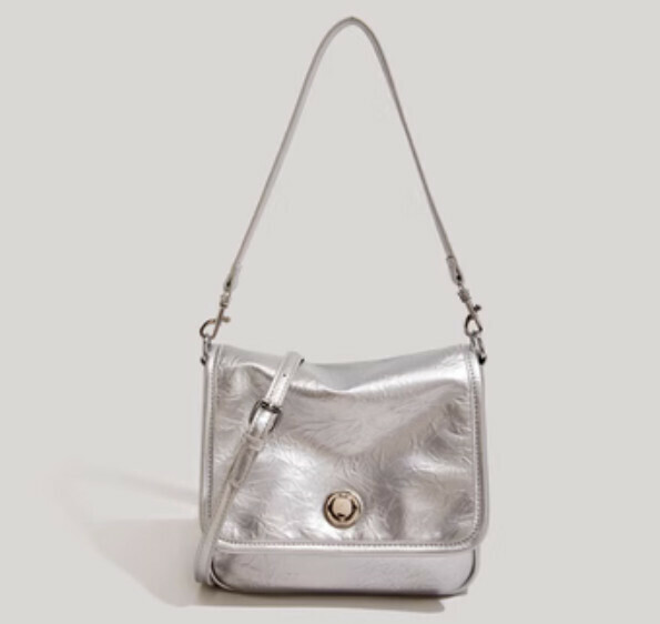 Popular pu leather versatile shoulder crossbody bag for commuting (silver)