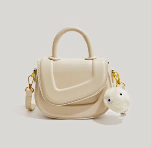 Popular pu leather portable shoulder crossbody saddle bag (off-white)
