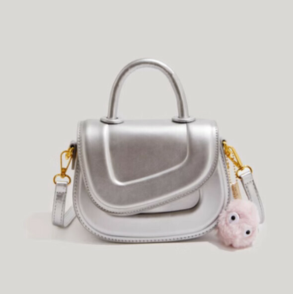 Popular pu leather portable shoulder crossbody saddle bag (silver)