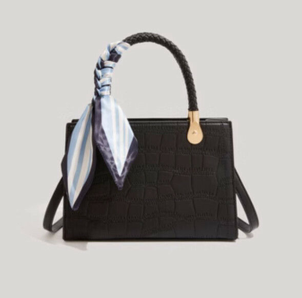 New large capacity portable tote bag (black)