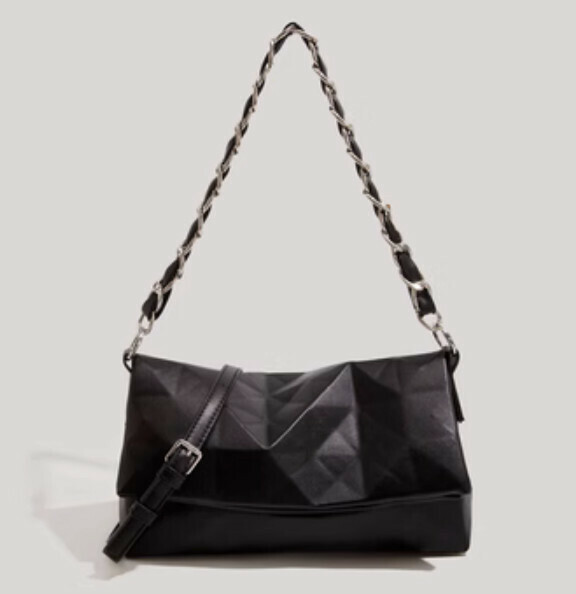 New pu leather geometric chain portable shoulder crossbody bag (black)