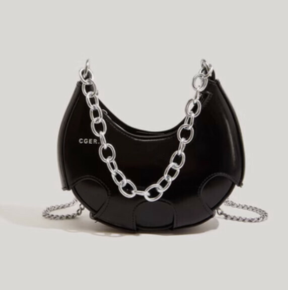 New Crescent Chain Crossbody Bag (Black)