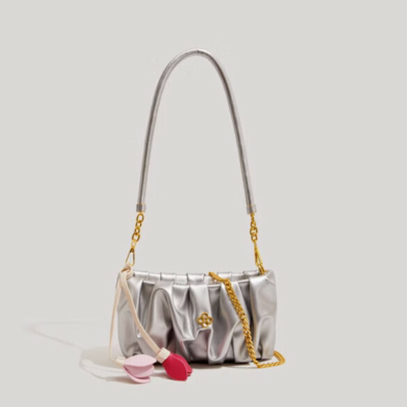 New pleated cloud shoulder armpit bag handbag (silver)