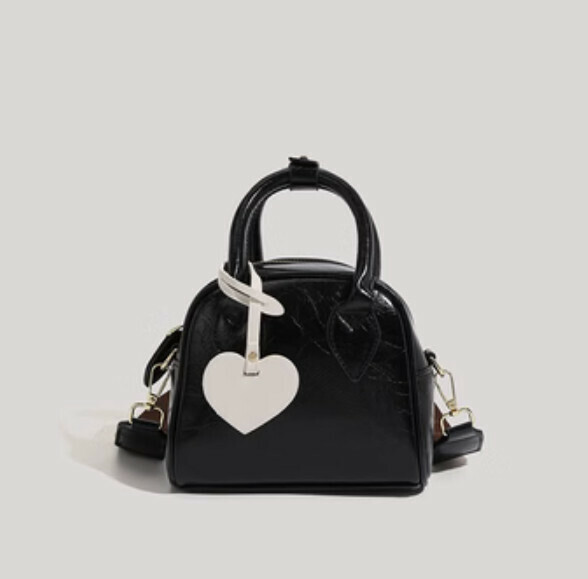 New pu leather large capacity portable shoulder crossbody bag (black)