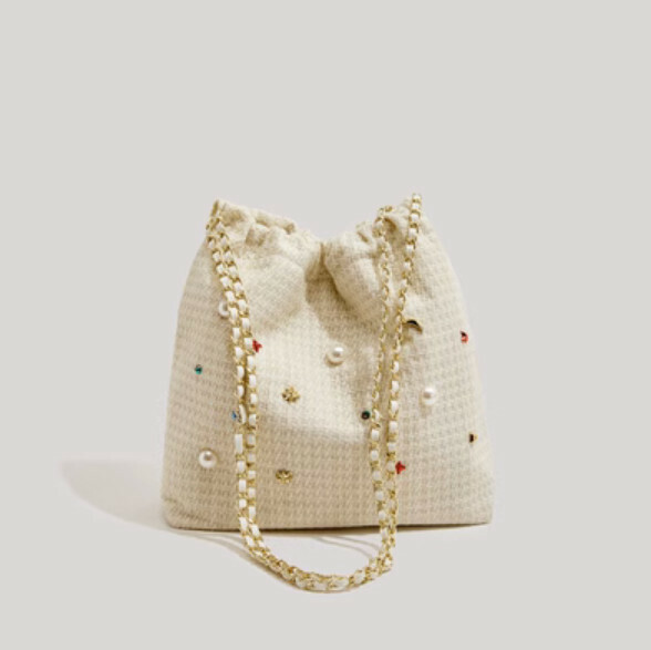 New Knitted Nizi Bucket Chain Tote Bag (White)