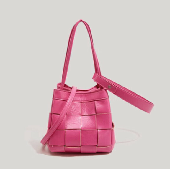 New pu leather large capacity portable bucket crossbody bag (rose red)