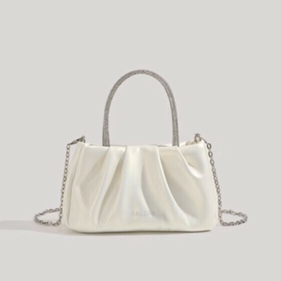 New French chain cloud hand-held crossbody bag (pearl white)