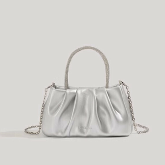 New French chain cloud hand-held crossbody bag (silver)