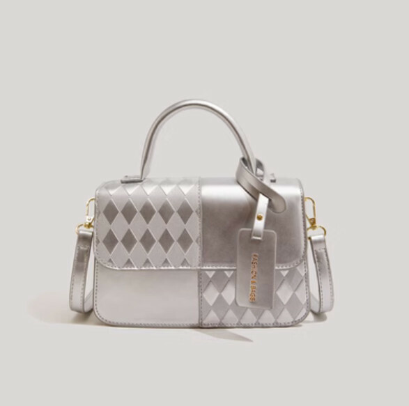 New pu leather contrasting color portable crossbody bag (silver)