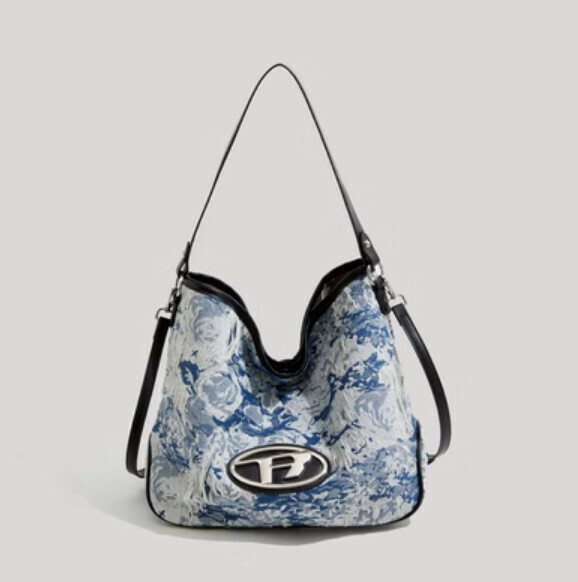 New Large Capacity Commuting Shoulder Crossbody Bag (Blue)