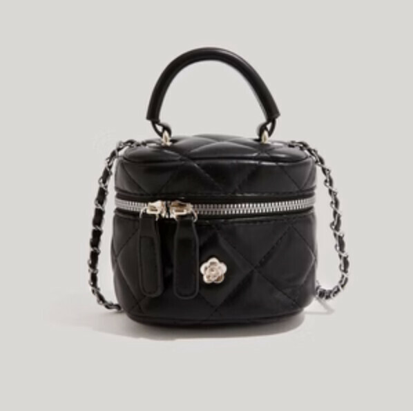 New diamond chain shoulder crossbody bag (black small size)