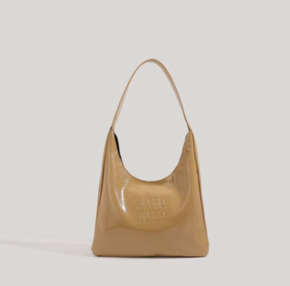 New versatile large-capacity armpit bag (khaki)