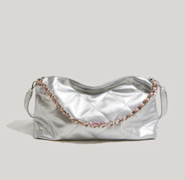 New chain shoulder large capacity tote bag (silver)