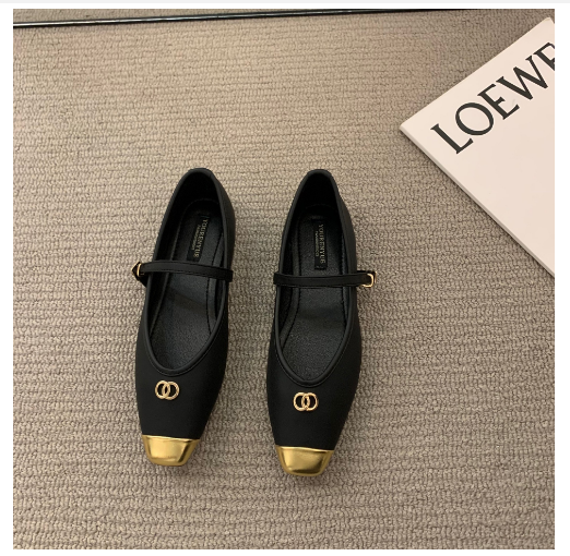 Hot recommended flat-soled small fragrant Mary Jane shoes (black & half size small/35-39) (contact customer service after placing the order to confirm the delivery size)