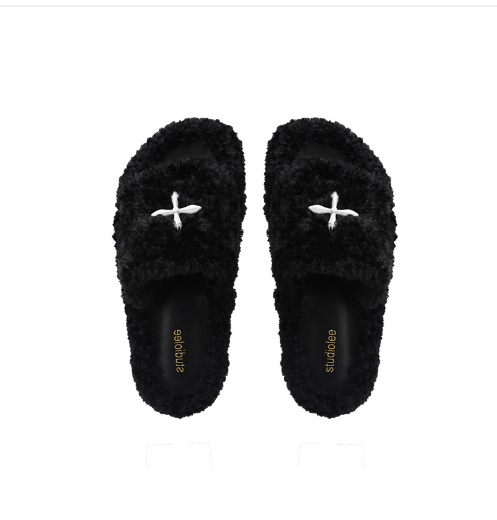 Hot-recommended flat-soled furry slippers (black/35-40 sizes) (contact customer service after placing the order to confirm the delivery size)