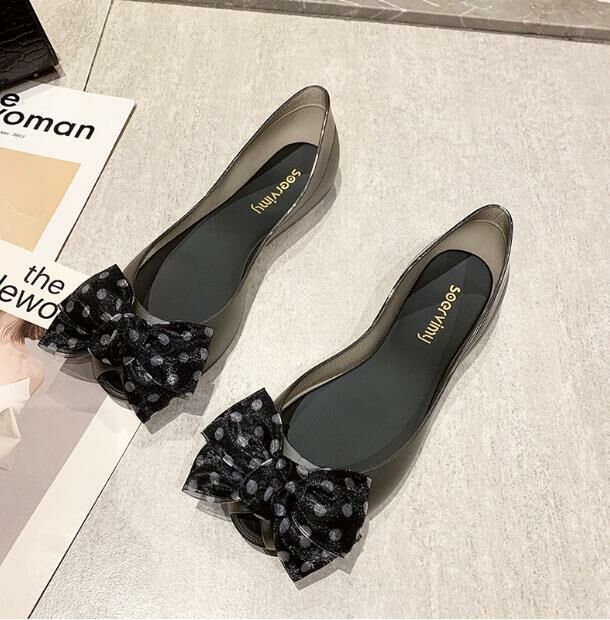 Hot recommendation (transparent black bottom with black flowers, sizes 35-41) jelly shoes, fish mouth shoes, flat shoes (contact customer service after placing the order to confirm the delivery size)