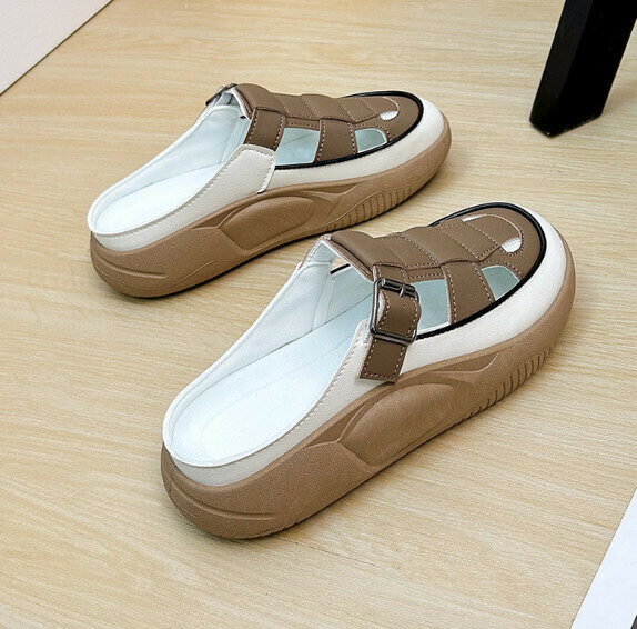 Hotly recommended casual slip-on flat-soled half-slippers (khaki) [size 35-40] [contact customer service after placing the order to confirm the delivery size]