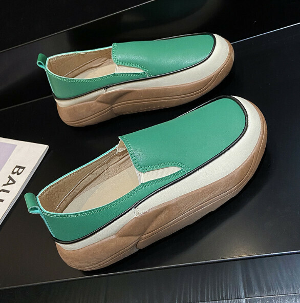 Popular thick-soled slip-on casual shoes (CR606 green) [size 35-40] [contact customer service after placing the order to confirm the delivery size]