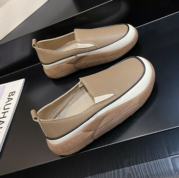 Popular thick-soled slip-on casual shoes (CR606 khaki) [size 35-40] [contact customer service after placing the order to confirm the delivery size]