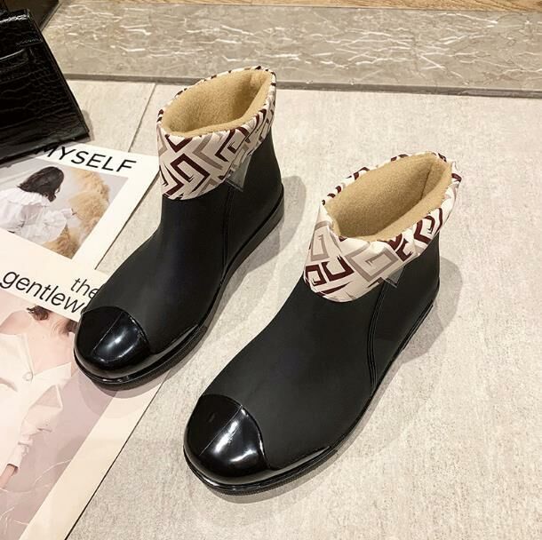 New style (black velvet model 36-40 sizes) rain boots, water shoes, rain boots (contact customer service after placing the order to confirm the delivery size)