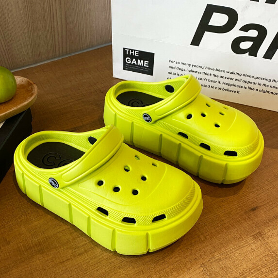 New thick-soled hole-in-the-wall two-wear sandals for women (green [size 36_41] (contact customer service after placing the order to confirm the delivery size)