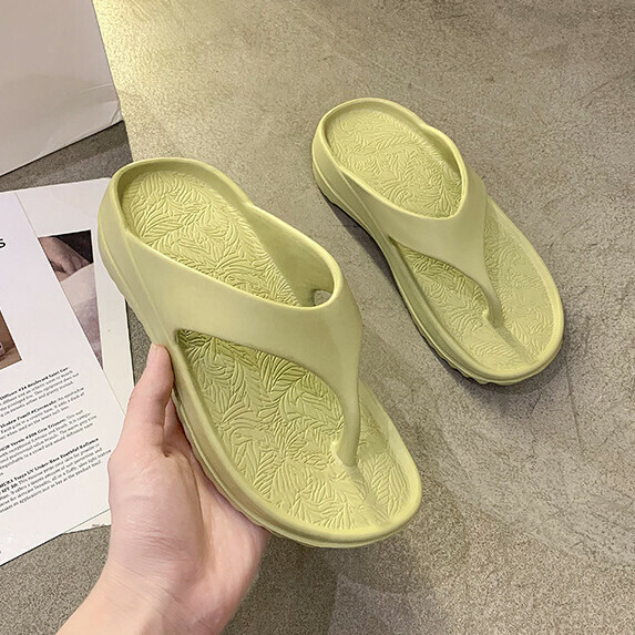 New thick-soled wedge-heeled flip-flops for women (green [size 35_44] (contact customer service after placing the order to confirm the delivery size)