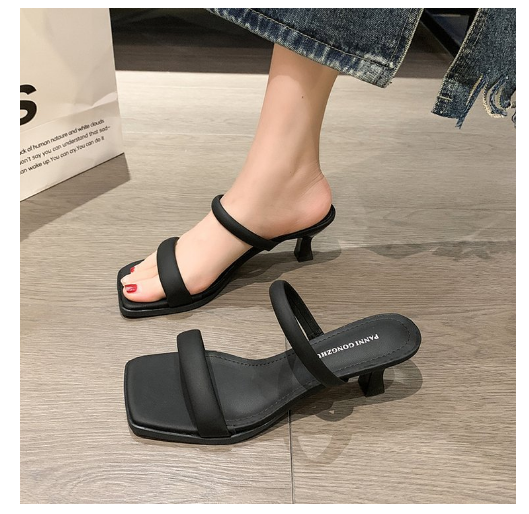 New stiletto high heel flip flops (black sizes 35-39) (contact customer service after placing the order to confirm the delivery size)