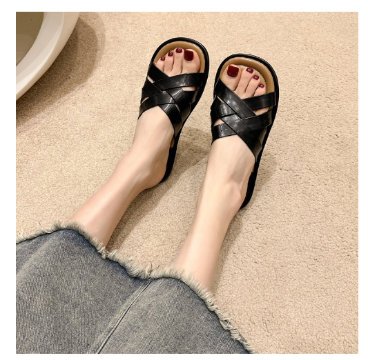 New cross-strap lazy slippers (black size 35-40) (contact customer service after placing the order to confirm the delivery size)
