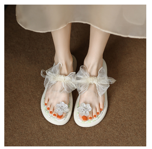 New style flip-flops (off-white, size 35-39) (contact customer service after placing order to confirm delivery size)