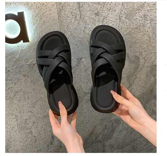 New thick-soled sandals (black size 35-40) (contact customer service after placing order to confirm delivery size)