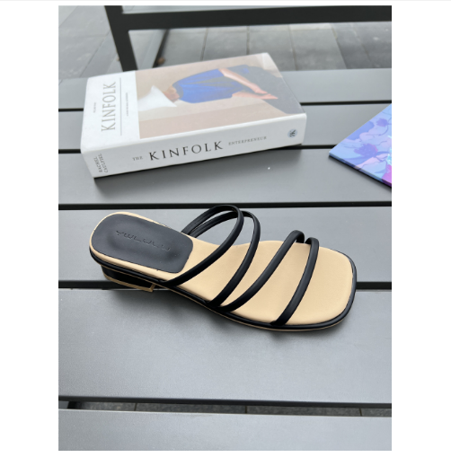 New open toe flat beach shoes (black size 35-40) (contact customer service after placing order to confirm delivery size)