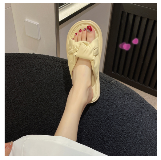 Hot selling soft-soled slippers with a poop feeling (yellow size 03/35-40) (contact customer service after placing the order to confirm the delivery size)