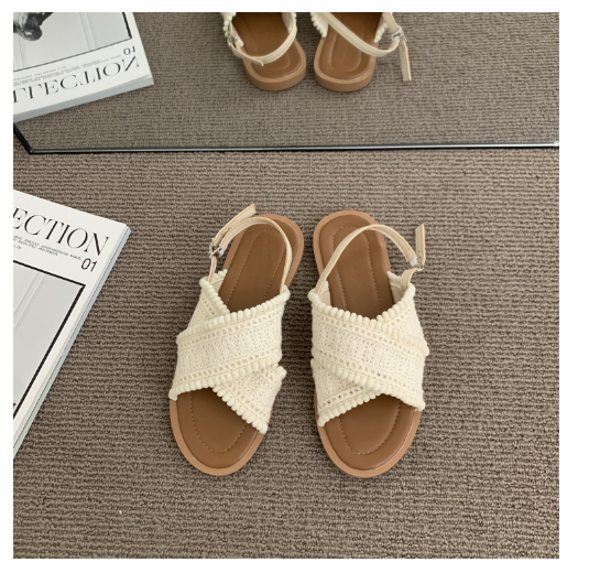 Hot selling forest girl style niche sandals (off-white/size 35-40) (contact customer service after placing the order to confirm the delivery size)