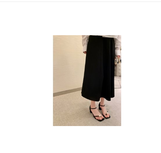Hot selling pearl thong strap thick heel sandals (black heel height 4CM/35-40 yards) (contact customer service after placing the order to confirm the delivery size)