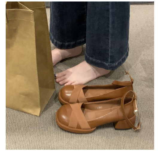 Hot selling thick heel round toe sandals (brown/size 35-39) (contact customer service after placing the order to confirm the delivery size)
