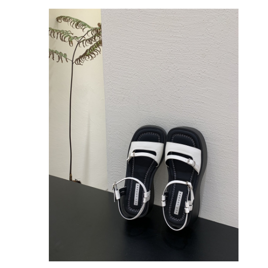 Hot selling thick-soled elevated Roman sandals (white/size 35-40) (contact customer service after placing the order to confirm the delivery size)