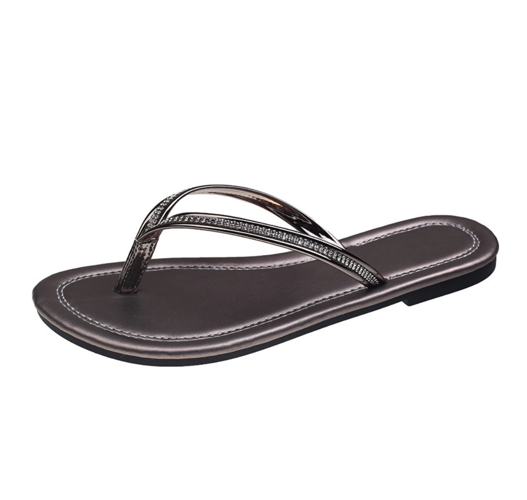 Hot-selling flat slippers and soft-soled flip-flops (grab color - size: 35-40) (contact customer service after placing the order to confirm the delivery size)
