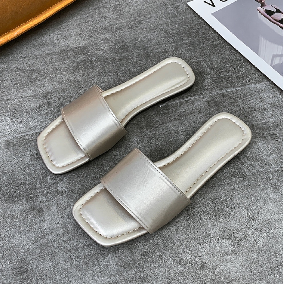 Hot selling flat slippers (gold - size: 36-42) (contact customer service after placing the order to confirm the delivery size)