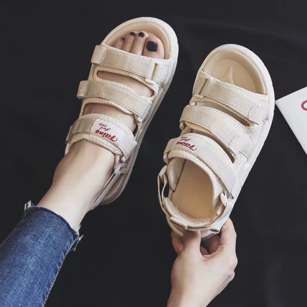 Hot selling flat sandals for women (off-white with red label - size: 35-40) (contact customer service after placing the order to confirm the delivery size)