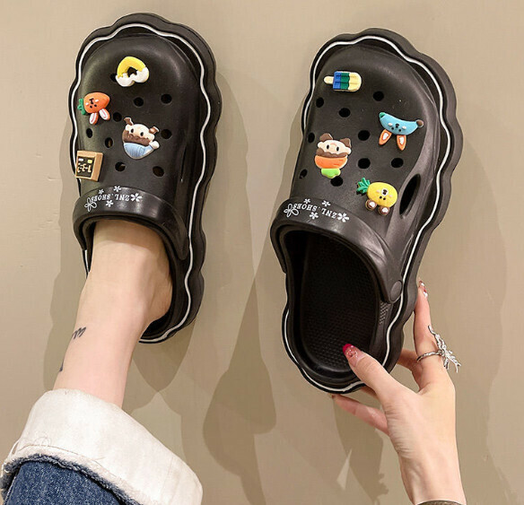 Hot Selling Croc Shoes Toe-Toe Sandals [Black-Cake Girl (Thick Sole 3.5CM)] (Size: 36-41) [Please contact customer service to confirm the delivery size after placing the order]