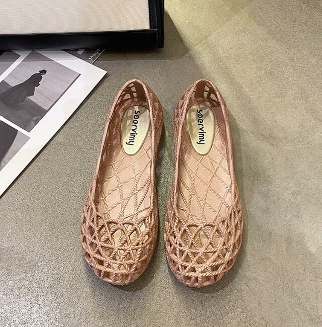 Hot selling (apricot size 35-40) sandals, Crocs, jelly plastic shoes (contact customer service after placing order to confirm delivery size)