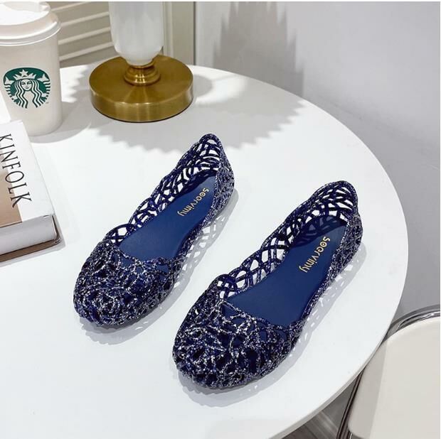 Hot selling (blue size 36-41) Baotou sandals and jelly shoes (contact customer service after placing the order to confirm the delivery size)