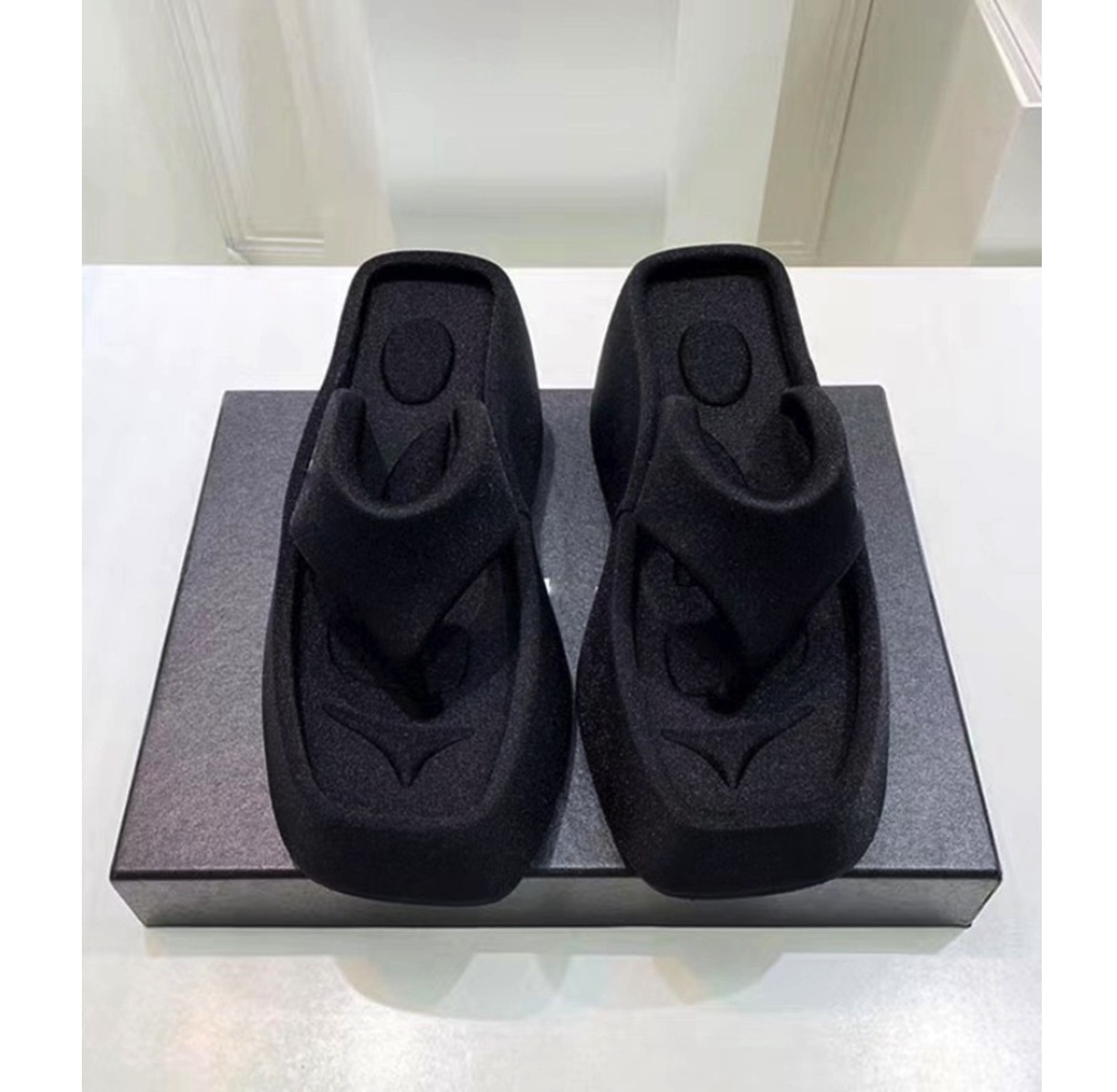 Hot Selling Outerwear Thick-soled Thick-Soled Flip-Flops for Women (Black) (Sizes 37-43) (Contact customer service after placing an order to confirm delivery size)