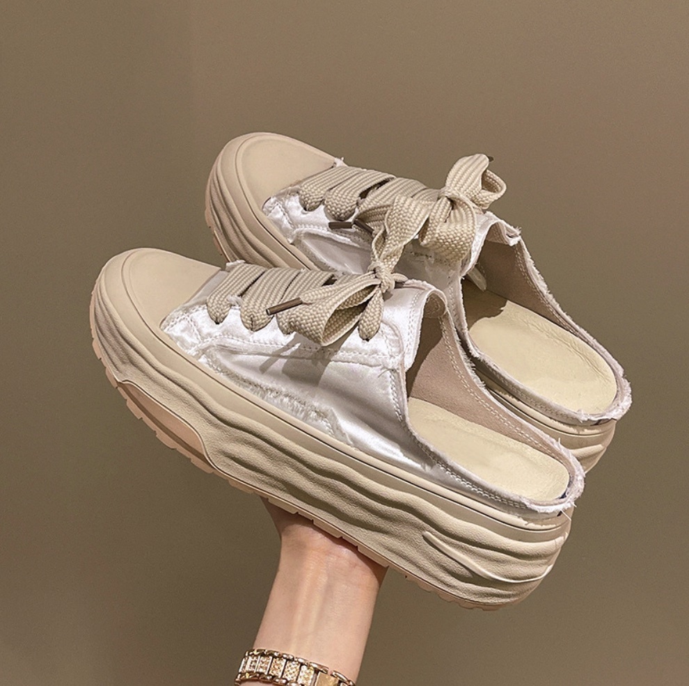 Hot selling Baotou half slippers canvas (white) (size 35-40) (contact customer service after placing the order to confirm the delivery size)