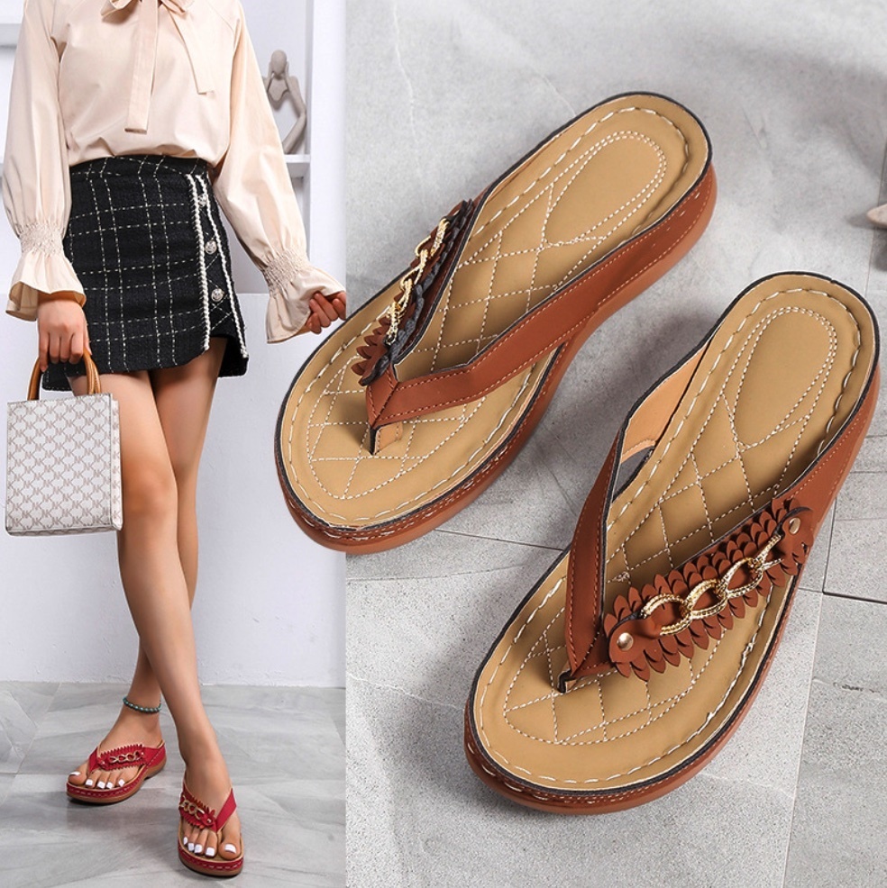 Hot selling outdoor herringbone wedge chain sandals (brown) (size 35-40) (contact customer service after placing the order to confirm the delivery size)