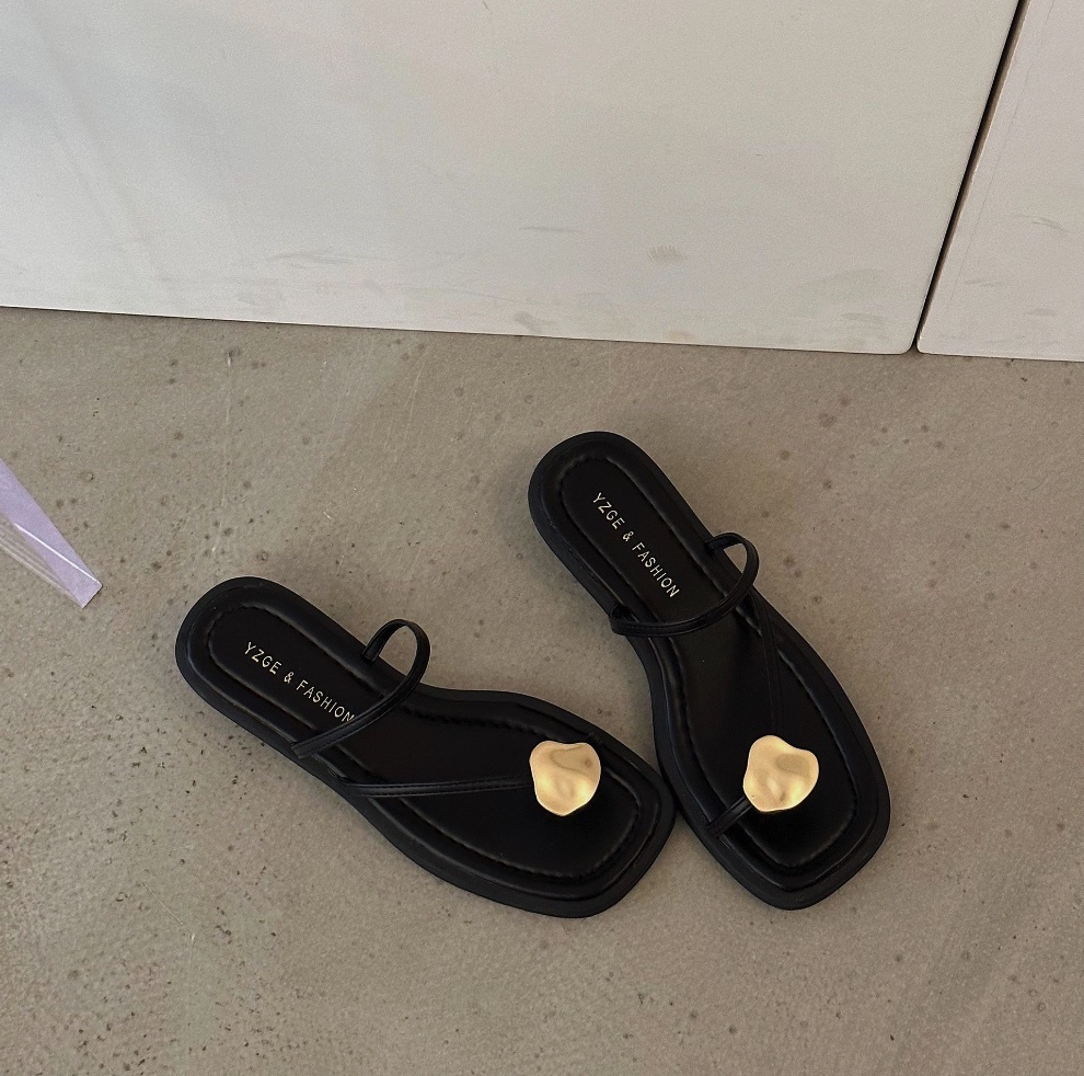 Popular niche fairy style thong toe thick heel sandals (black) (size 35-40) (contact customer service after placing the order to confirm the delivery size)