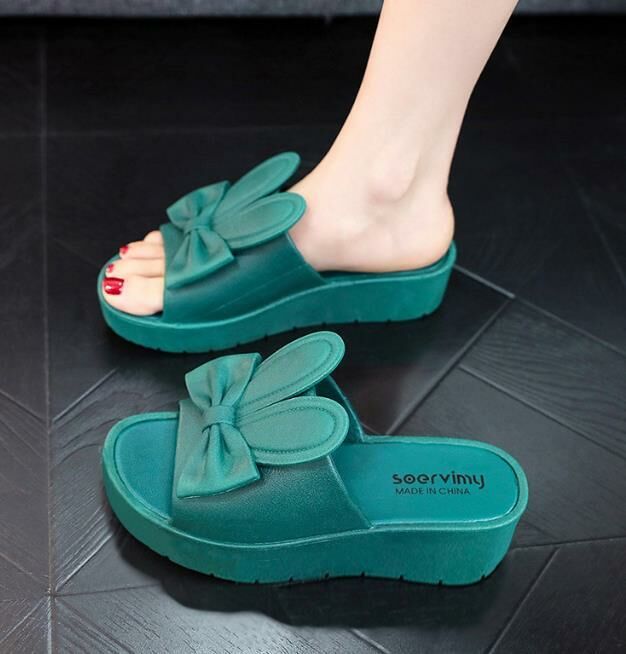 Popular style (green size 35-41) thick-soled slippers and sandals (contact customer service after placing the order to confirm the delivery size)