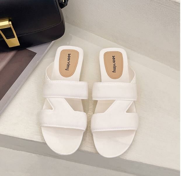 Hot style (white size 35-40) slippers and slippers (contact customer service after placing the order to confirm the delivery size)