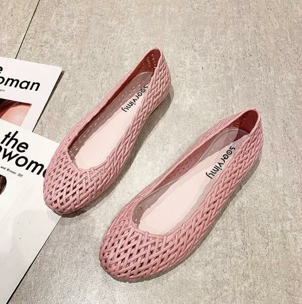 Popular style (pink size 35-40) jelly sandals and flat clogs (contact customer service after placing the order to confirm the delivery size)