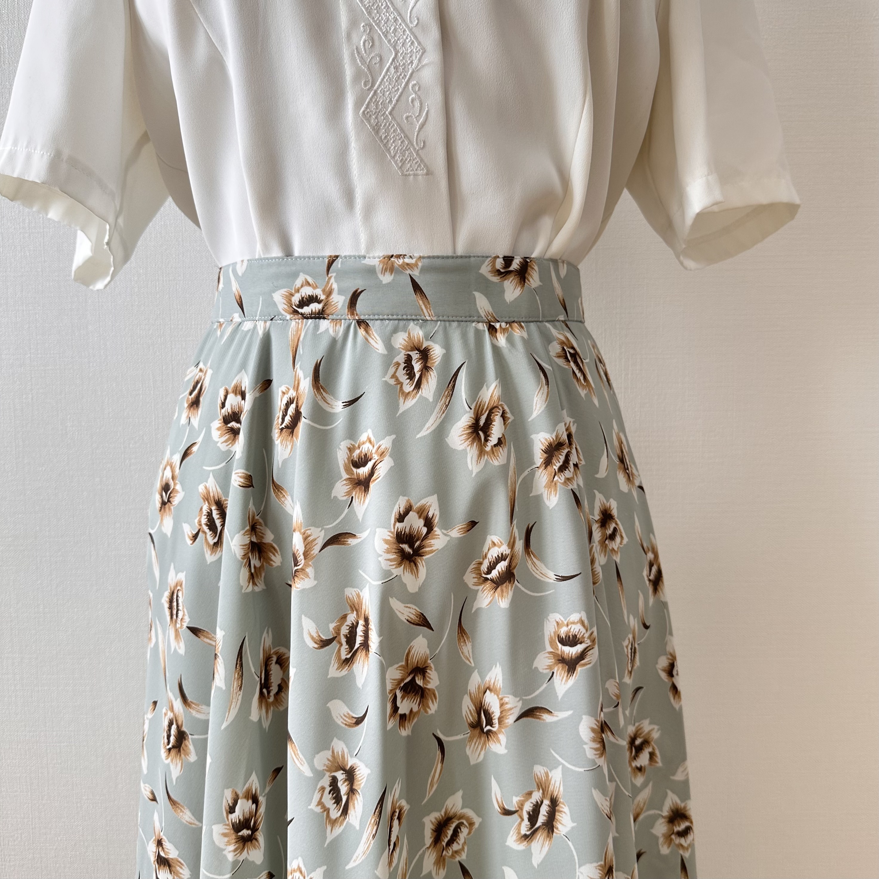 溫柔馬卡龍藍色大花連身裙